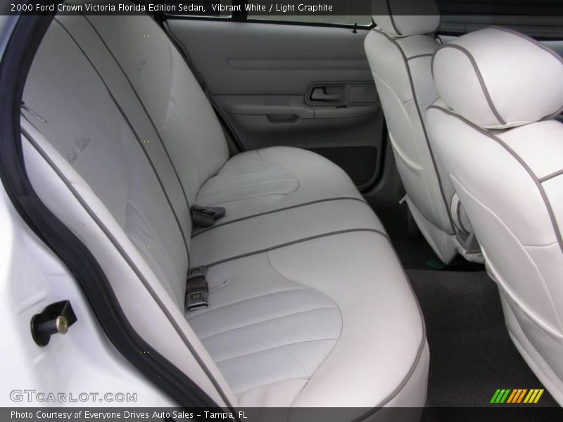 Vibrant White / Light Graphite 2000 Ford Crown Victoria Florida Edition Sedan