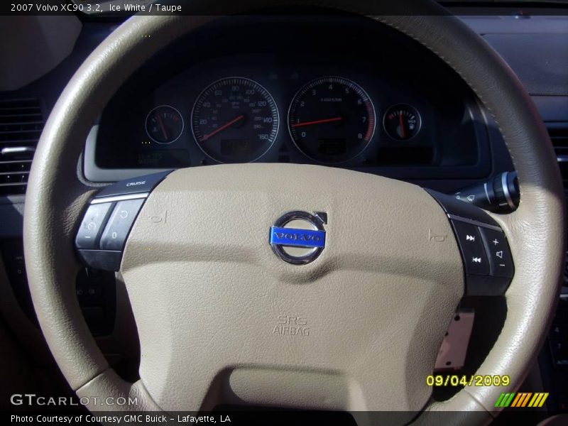 Ice White / Taupe 2007 Volvo XC90 3.2