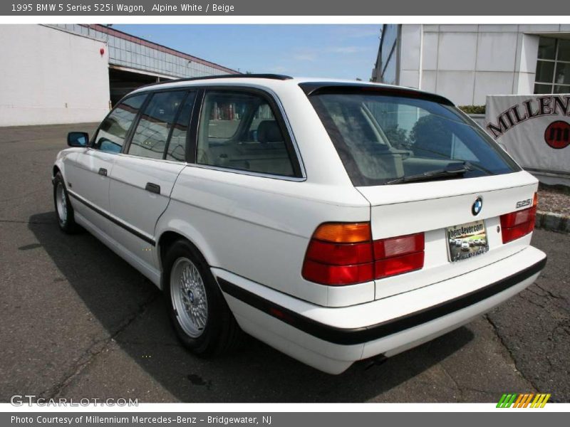 Alpine White / Beige 1995 BMW 5 Series 525i Wagon