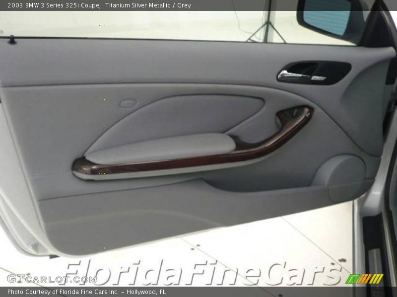 Titanium Silver Metallic / Grey 2003 BMW 3 Series 325i Coupe