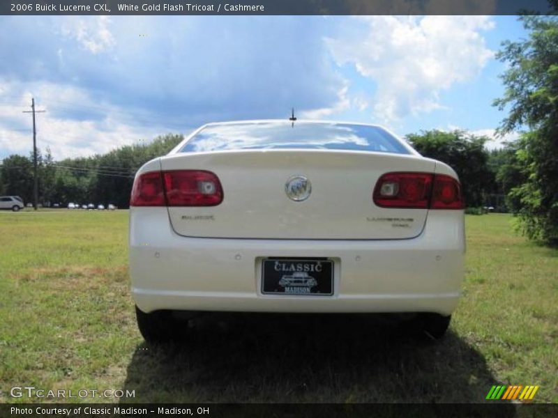 White Gold Flash Tricoat / Cashmere 2006 Buick Lucerne CXL