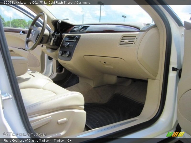 White Gold Flash Tricoat / Cashmere 2006 Buick Lucerne CXL