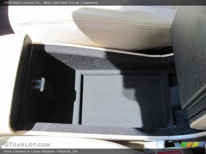 White Gold Flash Tricoat / Cashmere 2006 Buick Lucerne CXL