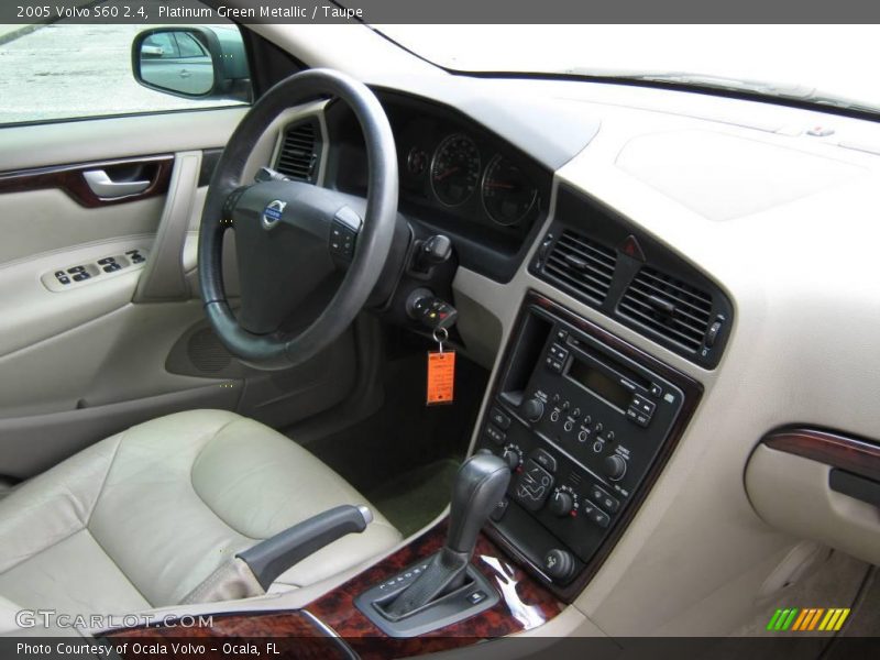 Platinum Green Metallic / Taupe 2005 Volvo S60 2.4