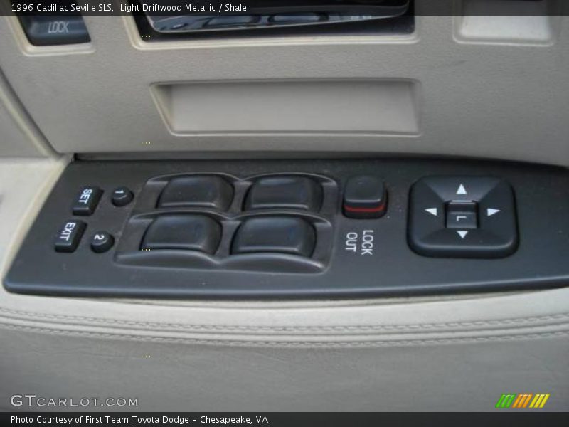 Light Driftwood Metallic / Shale 1996 Cadillac Seville SLS