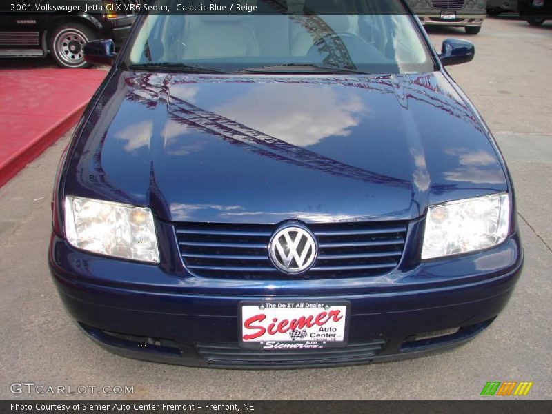 Galactic Blue / Beige 2001 Volkswagen Jetta GLX VR6 Sedan