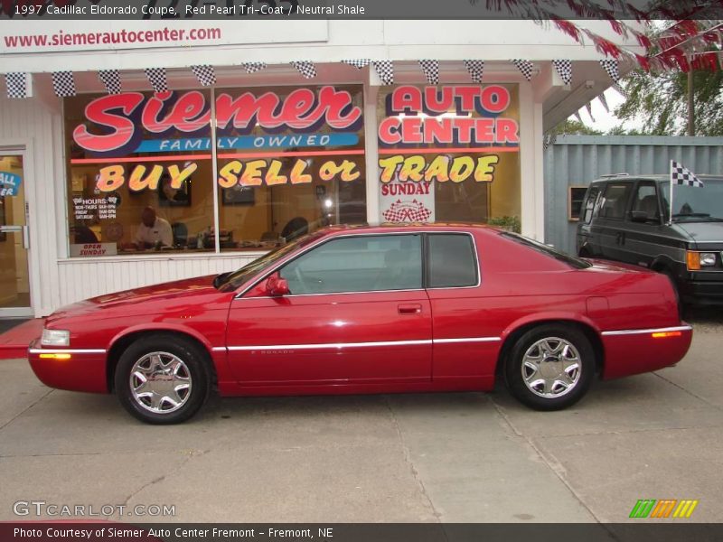 Red Pearl Tri-Coat / Neutral Shale 1997 Cadillac Eldorado Coupe