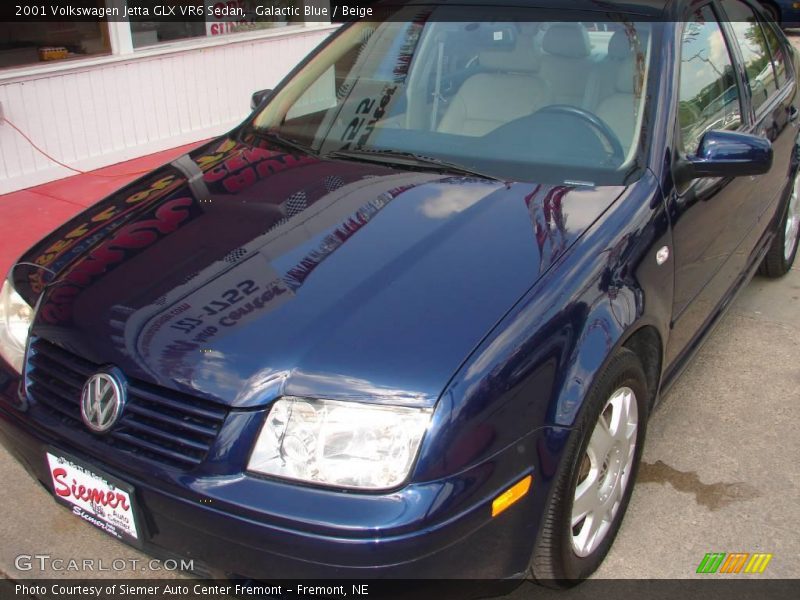 Galactic Blue / Beige 2001 Volkswagen Jetta GLX VR6 Sedan