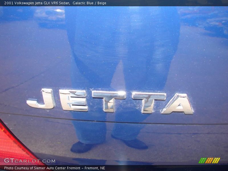 Galactic Blue / Beige 2001 Volkswagen Jetta GLX VR6 Sedan