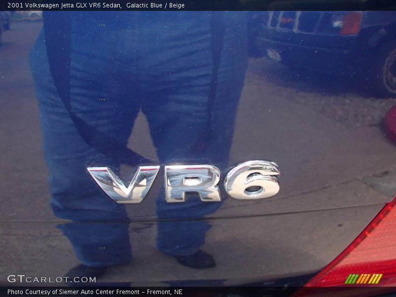 Galactic Blue / Beige 2001 Volkswagen Jetta GLX VR6 Sedan