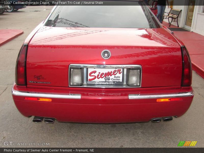 Red Pearl Tri-Coat / Neutral Shale 1997 Cadillac Eldorado Coupe