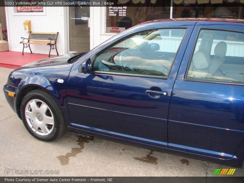 Galactic Blue / Beige 2001 Volkswagen Jetta GLX VR6 Sedan