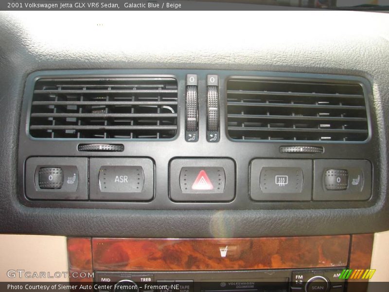 Galactic Blue / Beige 2001 Volkswagen Jetta GLX VR6 Sedan