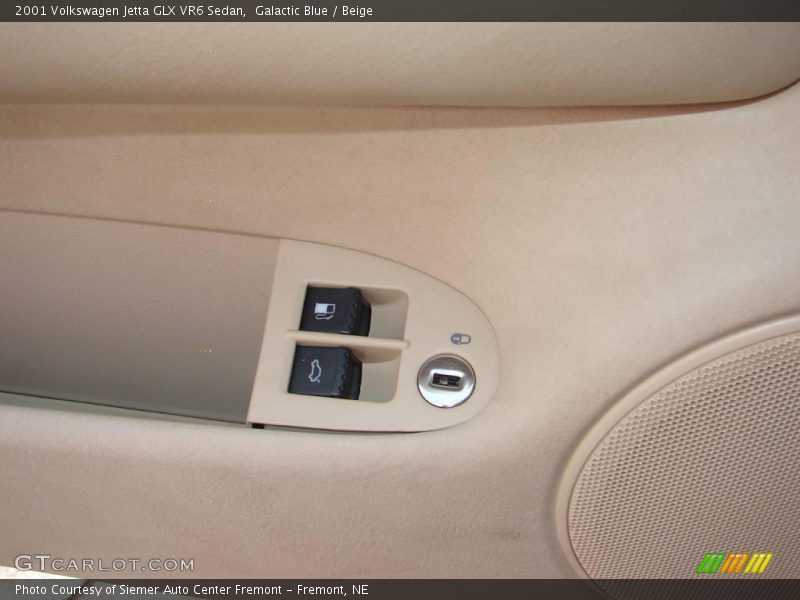 Galactic Blue / Beige 2001 Volkswagen Jetta GLX VR6 Sedan