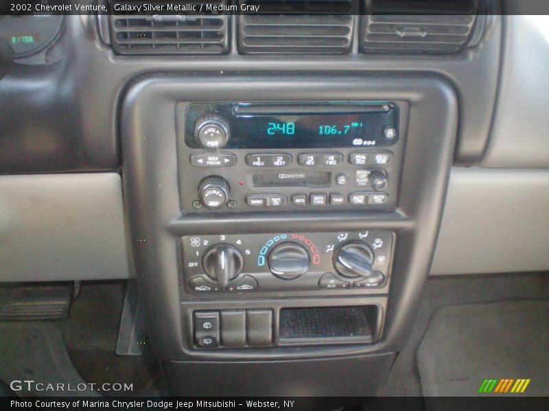 Galaxy Silver Metallic / Medium Gray 2002 Chevrolet Venture
