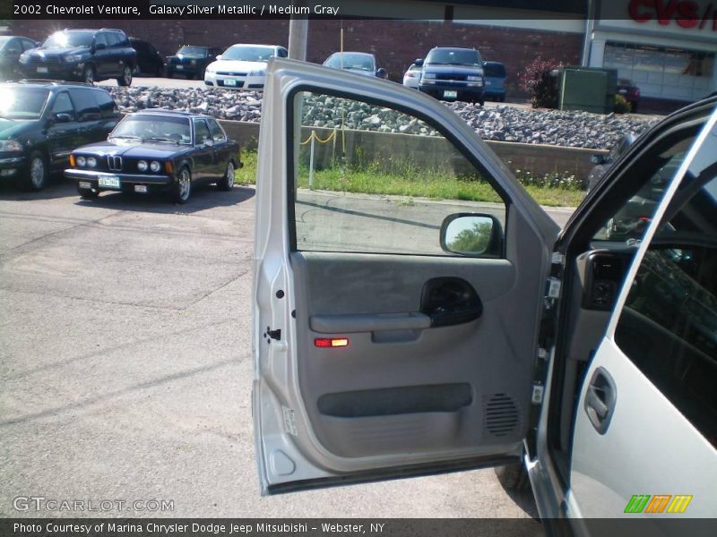 Galaxy Silver Metallic / Medium Gray 2002 Chevrolet Venture