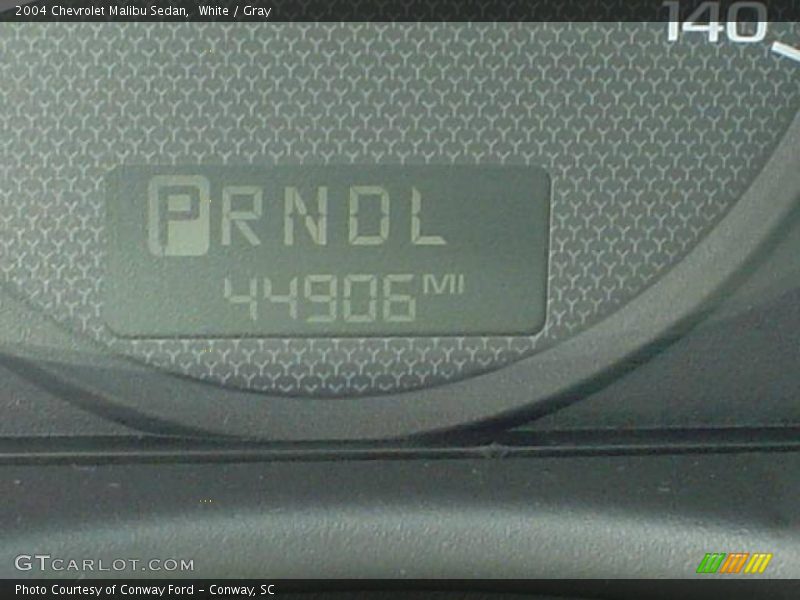 White / Gray 2004 Chevrolet Malibu Sedan