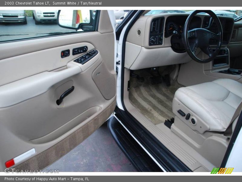 Summit White / Tan/Neutral 2003 Chevrolet Tahoe LT