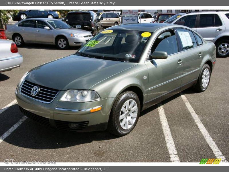 Fresco Green Metallic / Grey 2003 Volkswagen Passat GLS Sedan