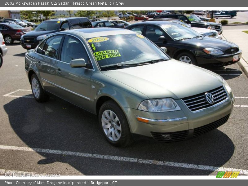 Fresco Green Metallic / Grey 2003 Volkswagen Passat GLS Sedan