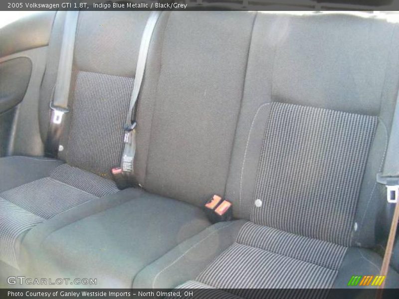 Indigo Blue Metallic / Black/Grey 2005 Volkswagen GTI 1.8T