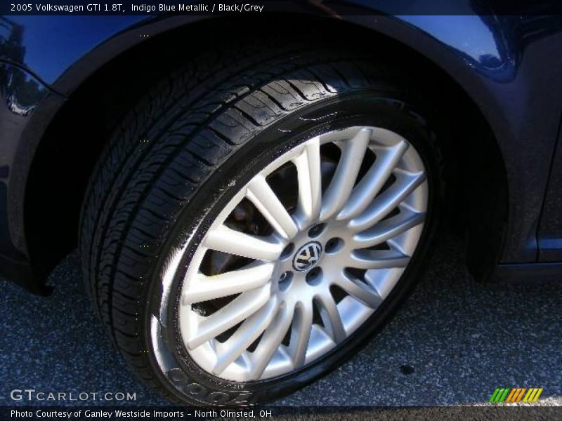 Indigo Blue Metallic / Black/Grey 2005 Volkswagen GTI 1.8T