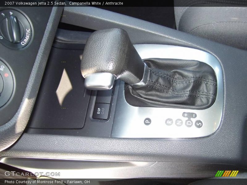 Campanella White / Anthracite 2007 Volkswagen Jetta 2.5 Sedan
