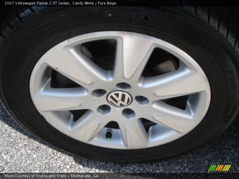 Candy White / Pure Beige 2007 Volkswagen Passat 2.0T Sedan