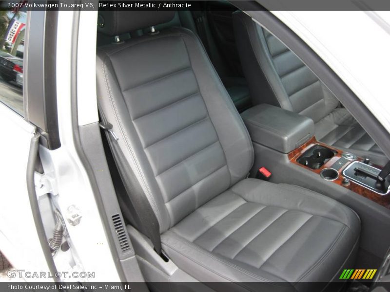 Reflex Silver Metallic / Anthracite 2007 Volkswagen Touareg V6