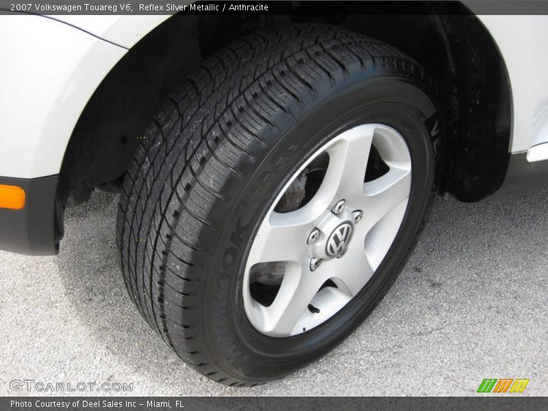 Reflex Silver Metallic / Anthracite 2007 Volkswagen Touareg V6