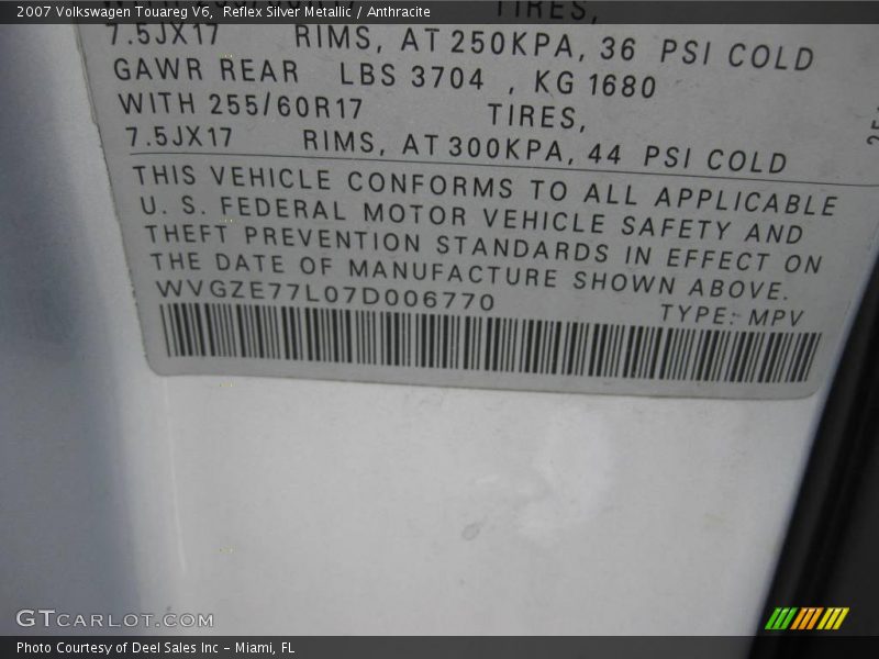Reflex Silver Metallic / Anthracite 2007 Volkswagen Touareg V6