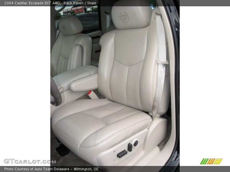 Black Raven / Shale 2004 Cadillac Escalade EXT AWD