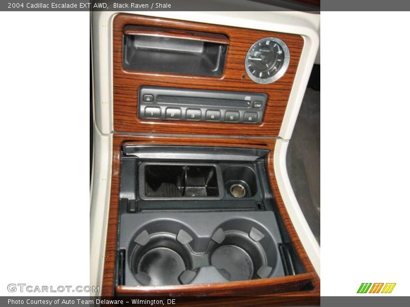 Black Raven / Shale 2004 Cadillac Escalade EXT AWD