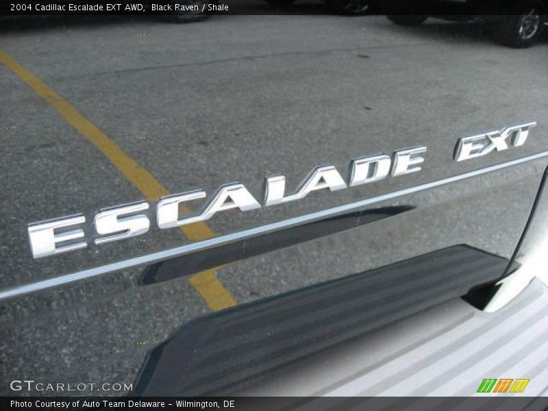 Black Raven / Shale 2004 Cadillac Escalade EXT AWD