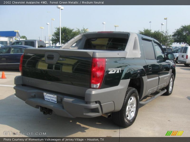 Forest Green Metallic / Medium Neutral 2002 Chevrolet Avalanche 4WD