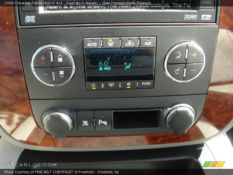 Silver Birch Metallic / Light Titanium/Dark Titanium 2008 Chevrolet Tahoe Hybrid 4x4