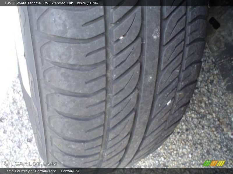 White / Gray 1998 Toyota Tacoma SR5 Extended Cab