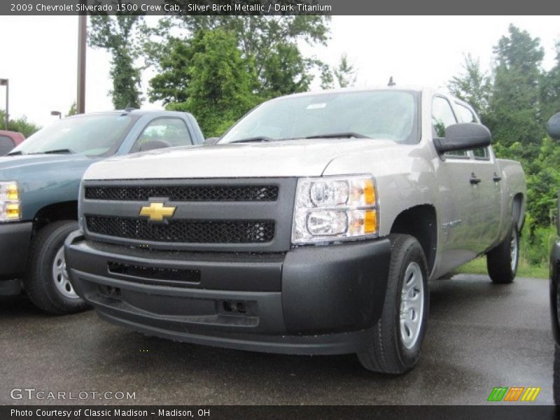 Silver Birch Metallic / Dark Titanium 2009 Chevrolet Silverado 1500 Crew Cab