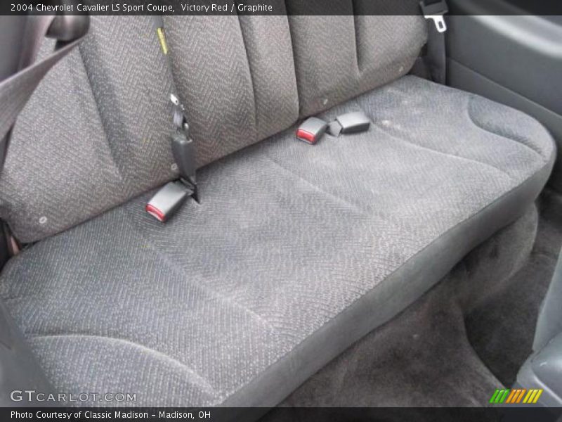 Victory Red / Graphite 2004 Chevrolet Cavalier LS Sport Coupe
