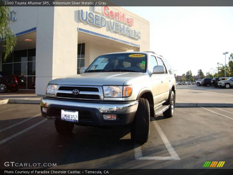 Millennium Silver Metallic / Gray 2000 Toyota 4Runner SR5