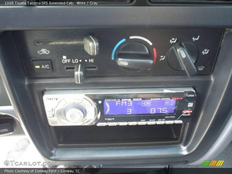 White / Gray 1998 Toyota Tacoma SR5 Extended Cab