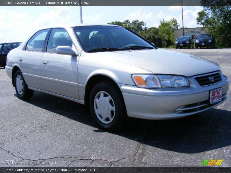 Lunar Mist Metallic / Gray 2000 Toyota Camry LE