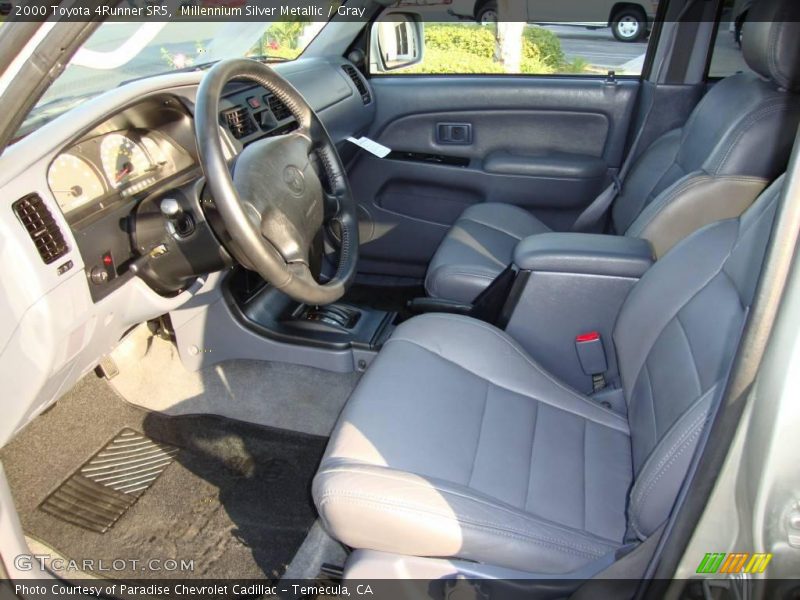 Millennium Silver Metallic / Gray 2000 Toyota 4Runner SR5