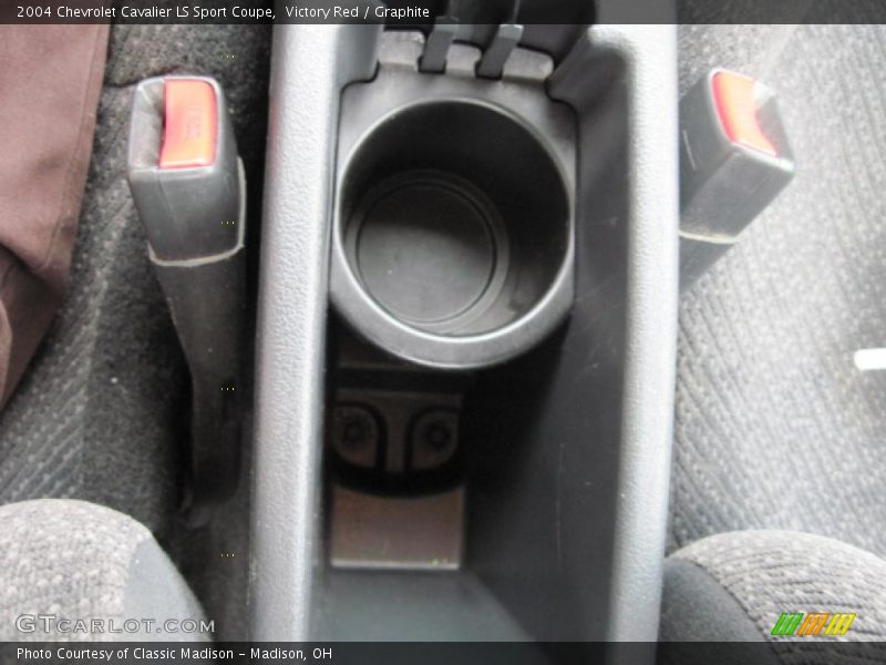 Victory Red / Graphite 2004 Chevrolet Cavalier LS Sport Coupe