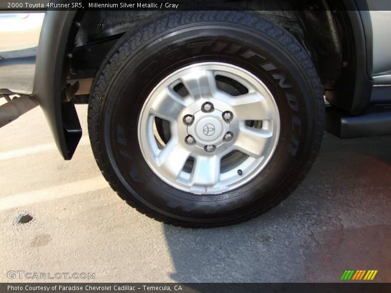 Millennium Silver Metallic / Gray 2000 Toyota 4Runner SR5
