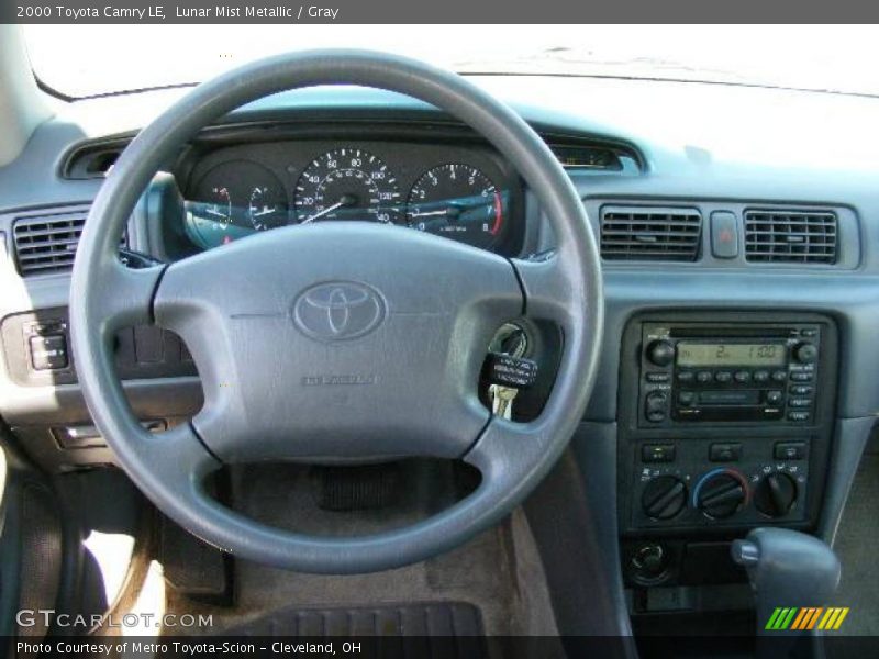 Lunar Mist Metallic / Gray 2000 Toyota Camry LE
