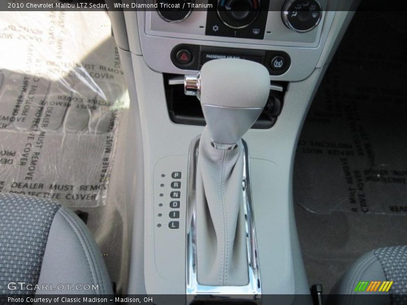 White Diamond Tricoat / Titanium 2010 Chevrolet Malibu LTZ Sedan