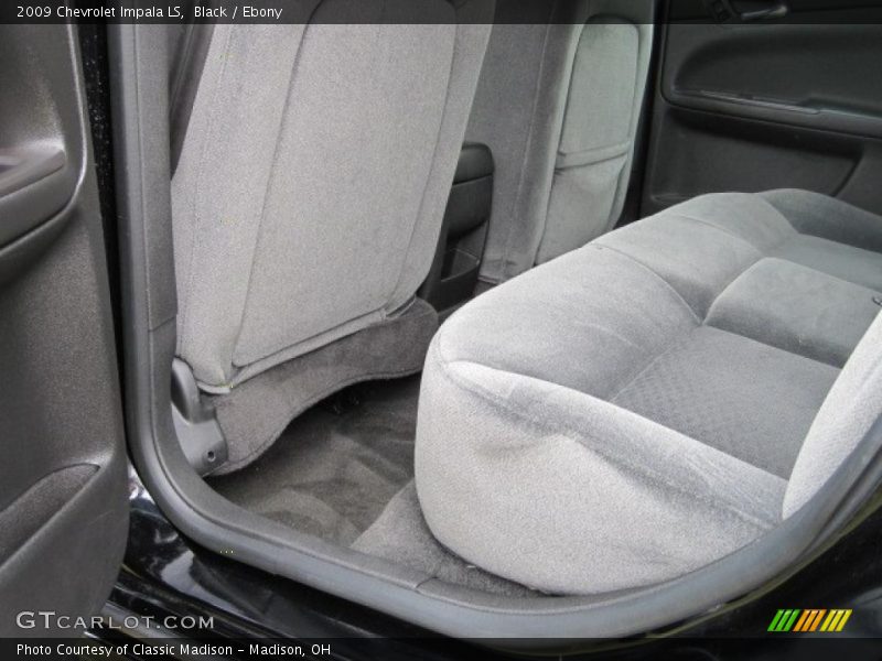 Black / Ebony 2009 Chevrolet Impala LS