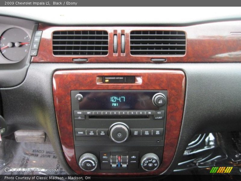 Black / Ebony 2009 Chevrolet Impala LS