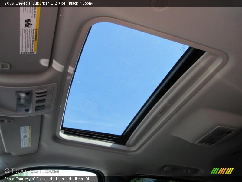 Black / Ebony 2009 Chevrolet Suburban LTZ 4x4